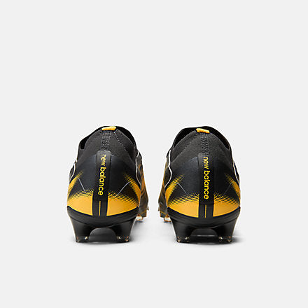 Tekela Elite Low Laced FG V5 - New Balance