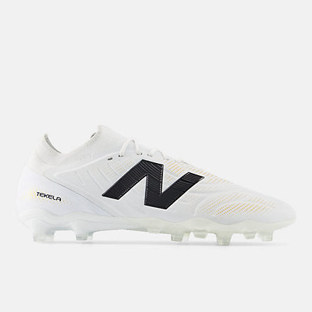 Tekela Elite Low Laced FG V5 - New Balance