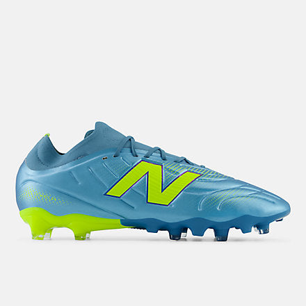 Tekela Team Low Laced FG V5 - New Balance