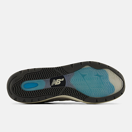 NB Numeric Andrew Reynolds 933 - New Balance