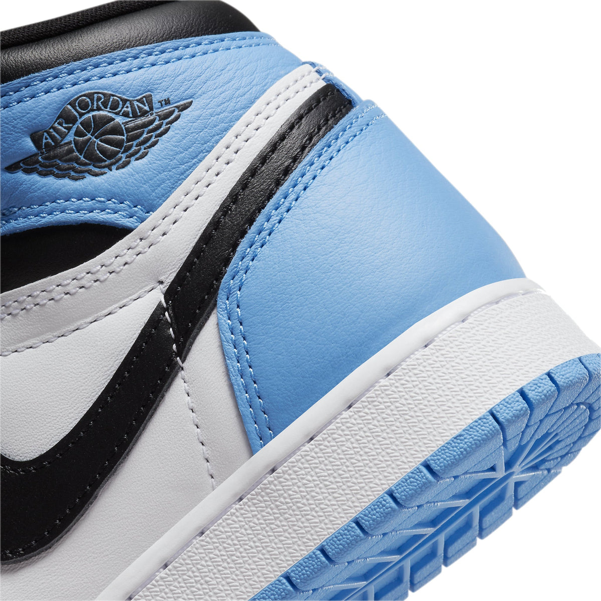 Air Jordan 1 Retro High OG UNC Toe (GS) Sneakers - Blue