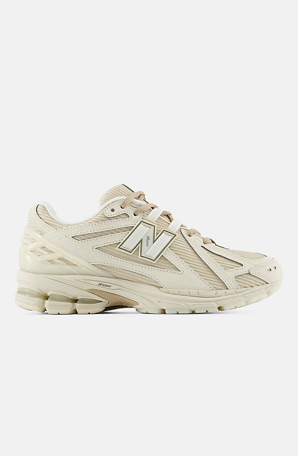 New Balance Men's 1906R Shoes